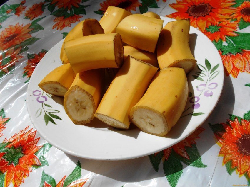 Фрукты и шоколад
