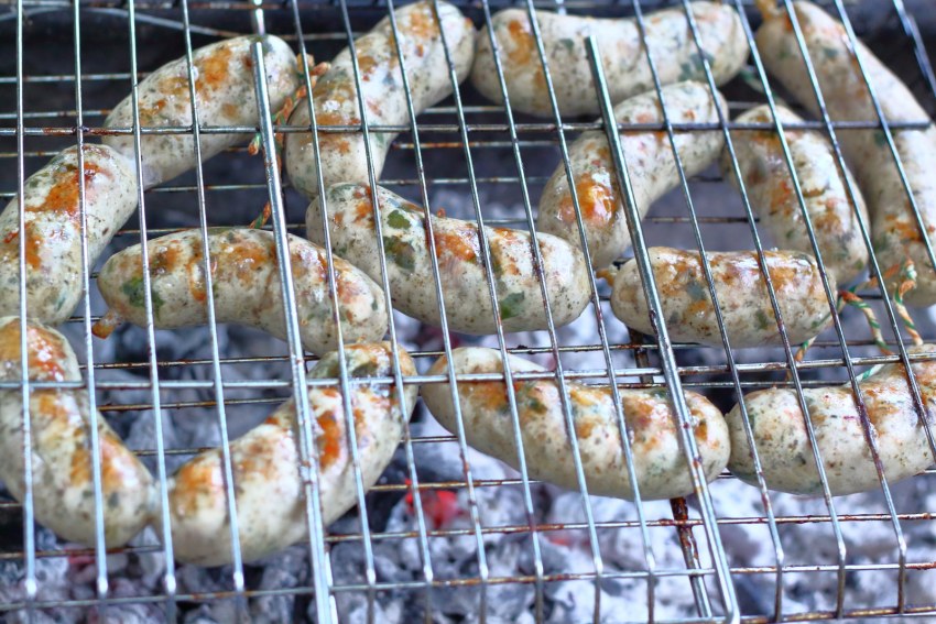Купаты на мангале