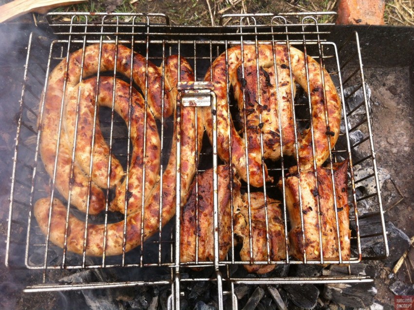 Купаты на шпажках