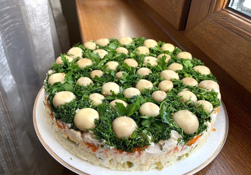 Салат грибная Поляна