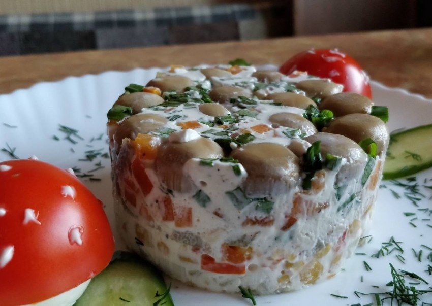 Салат мужской каприз с говядиной без майонеза