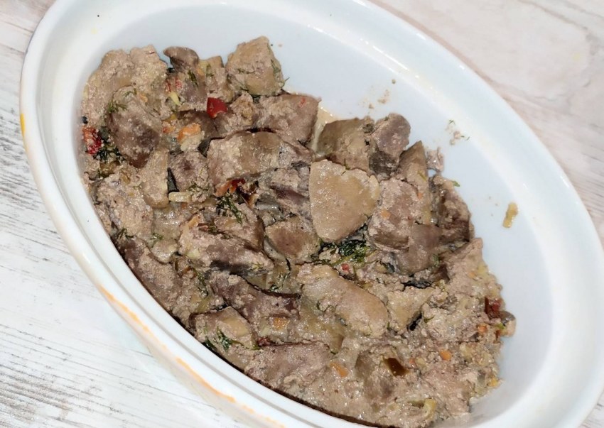 Печенка говяжья тушеная