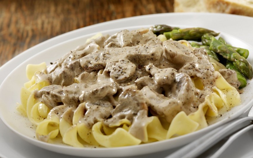 Макароны с печенкой