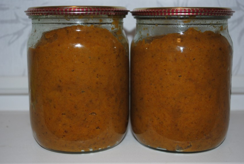 Баклажанная икра с луком