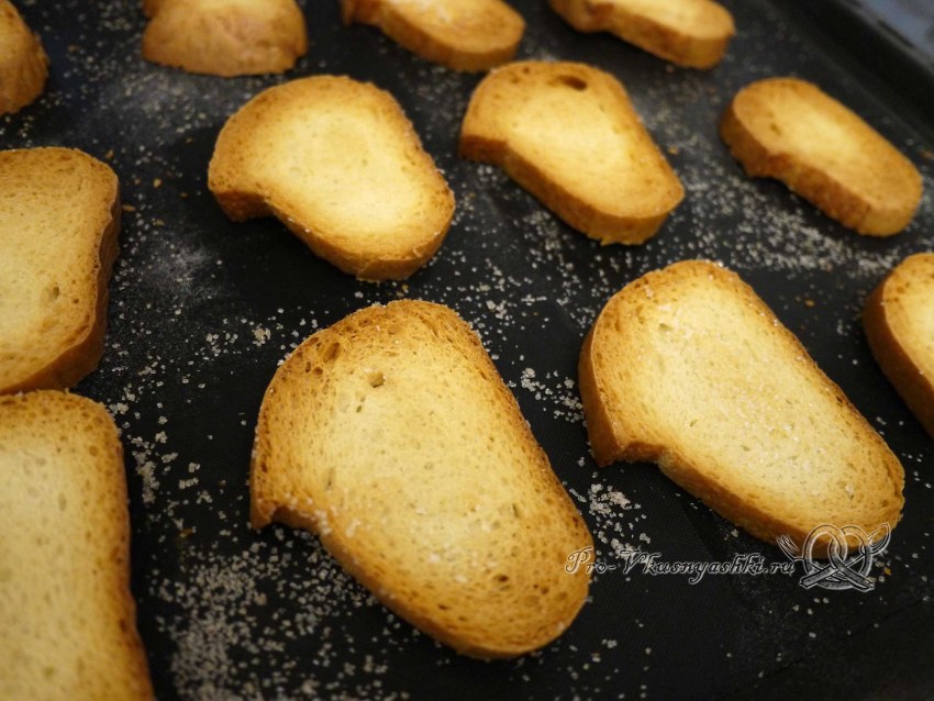 Гренки в духовке