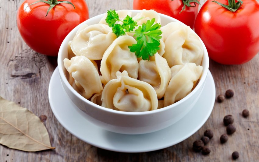 Чебуреки и манты