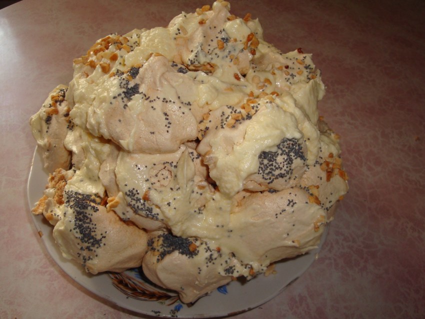 Графские развалины из коржей с какао