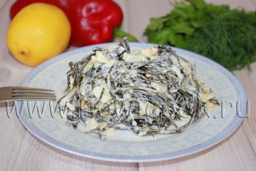 Морская капуста с крабовыми палочками