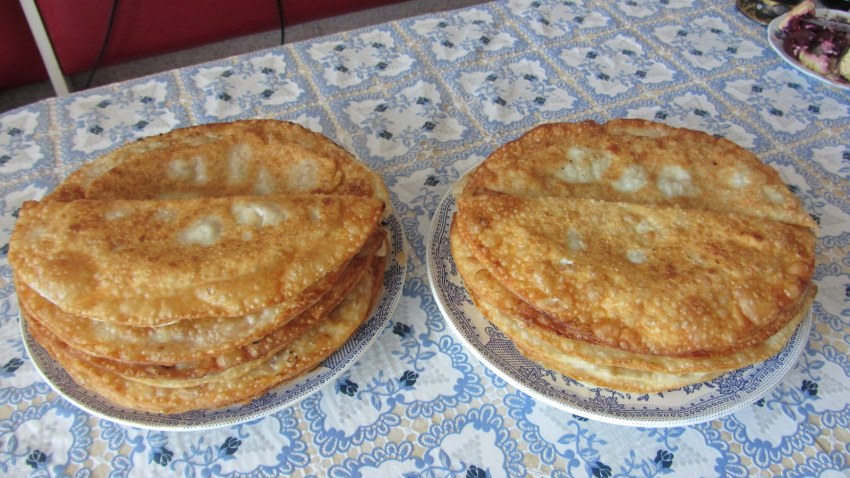 Хычины с мясом жареные в масле
