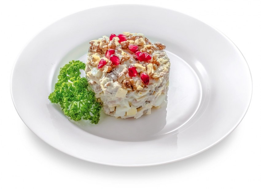 Салат вкусняшка