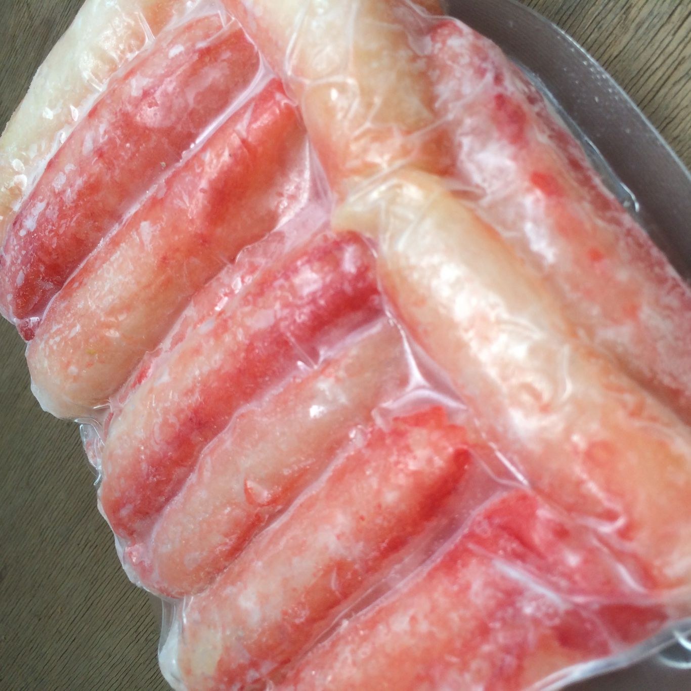 Краб стригун замороженный. Фаланги Камчатского краба замороженные. Мясо Камчатского краба. Мясо краба замороженное. Краб в вакуумной упаковке.