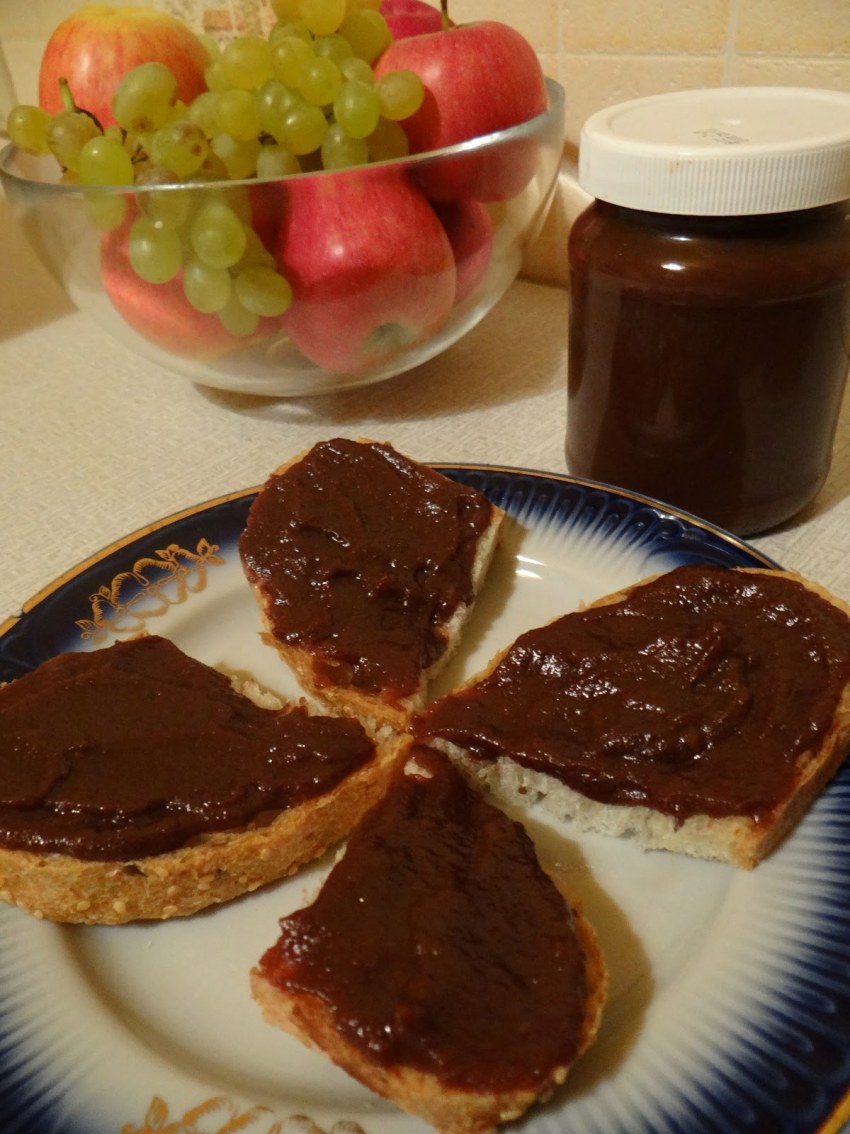 Шоколадная масса нутела
