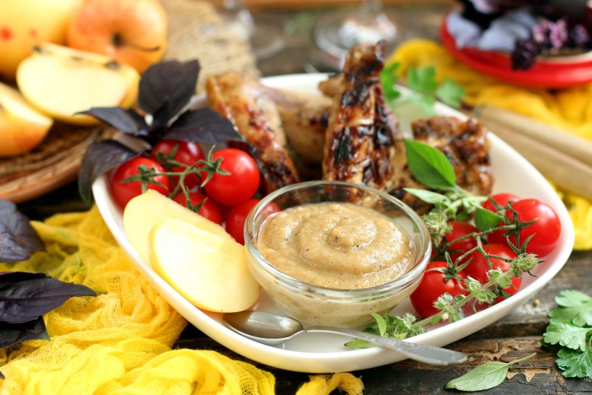 Горчица с чесноком Зареченский продукт