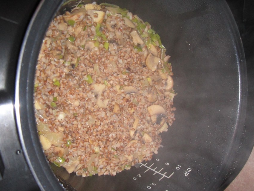 Перловка с мясом в мультиварке редмонд
