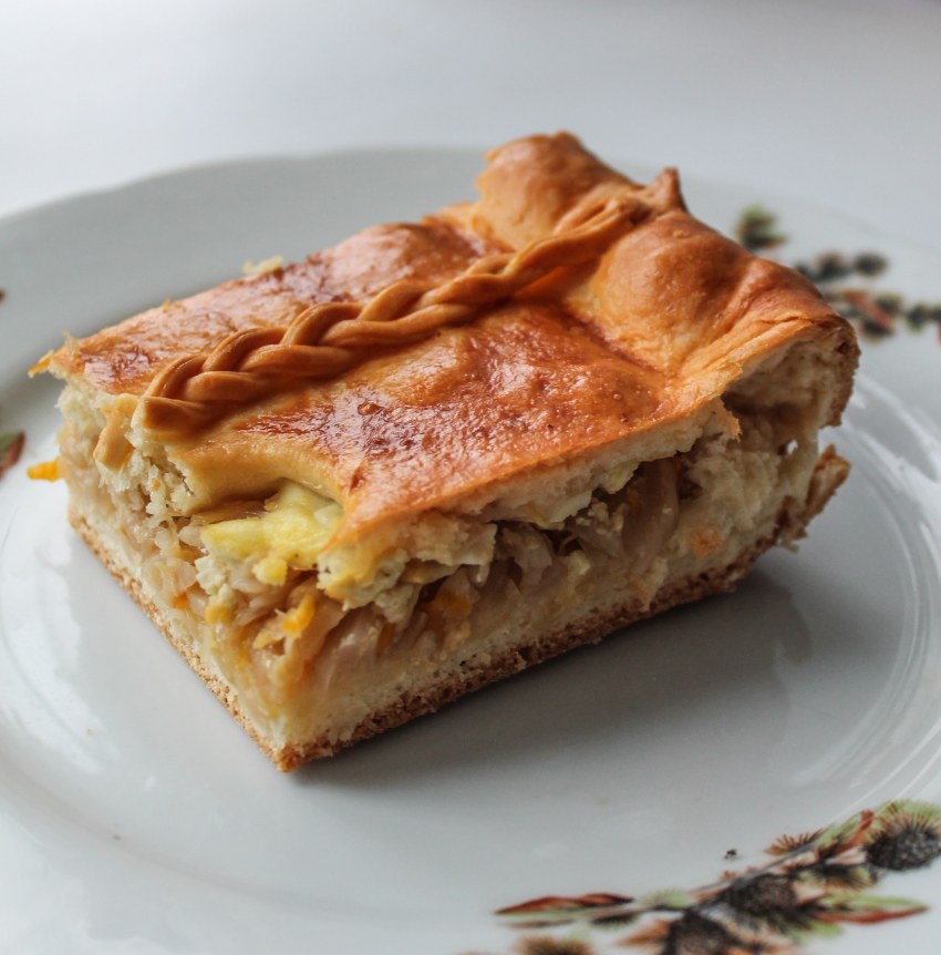 Пирог с капустой и курицей