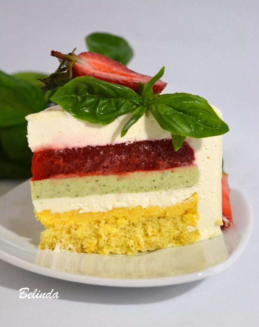 Клубничное конфи и лимонный курд в торте