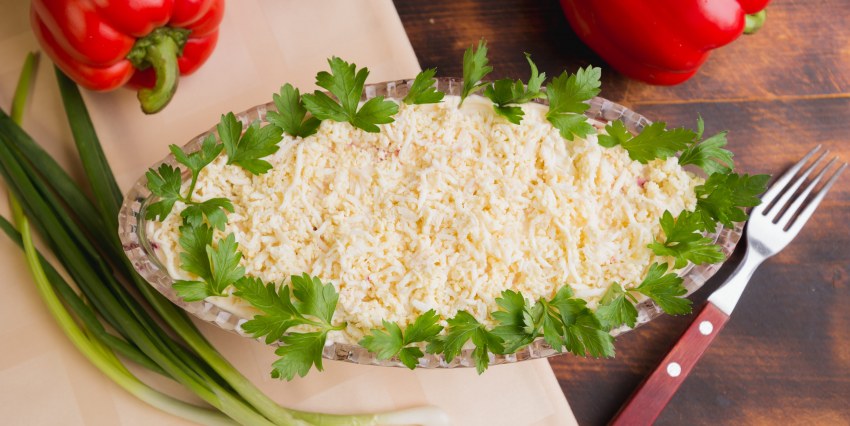 Салат невеста с копченой курицей