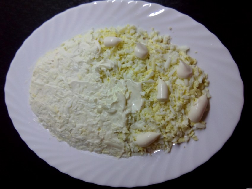 Салат невеста с копченой курицей