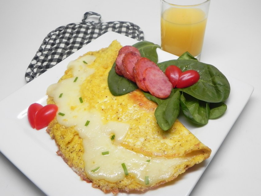 Omelette with Cheese