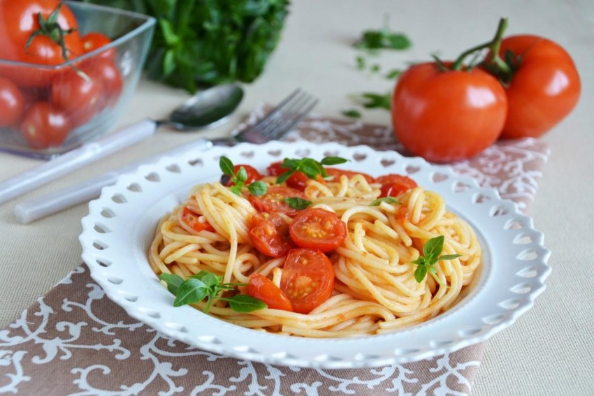 Паста с куриными митболами