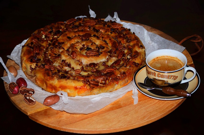 Чай и пирожное