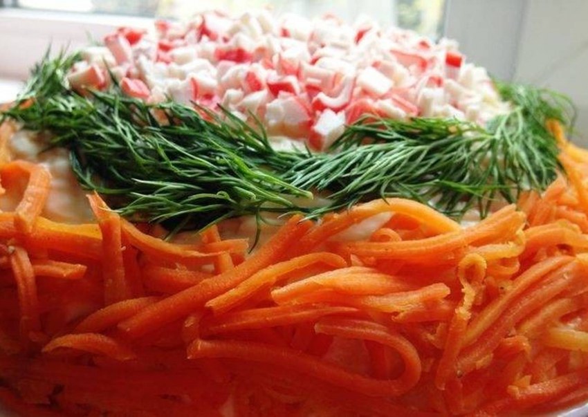 Салат торт из крабовых палочек