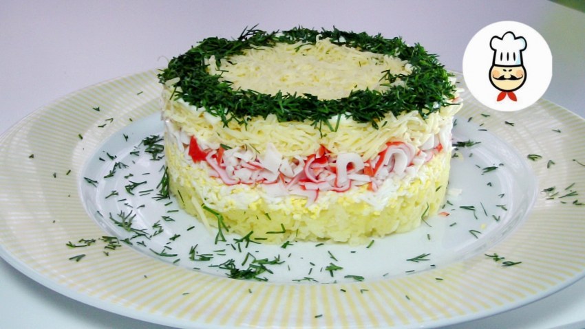 Салат из баклажанов и крабовых палочек