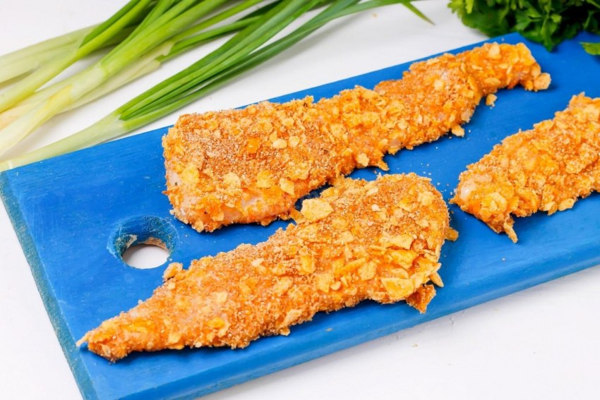 Стрипсы из куриной грудки