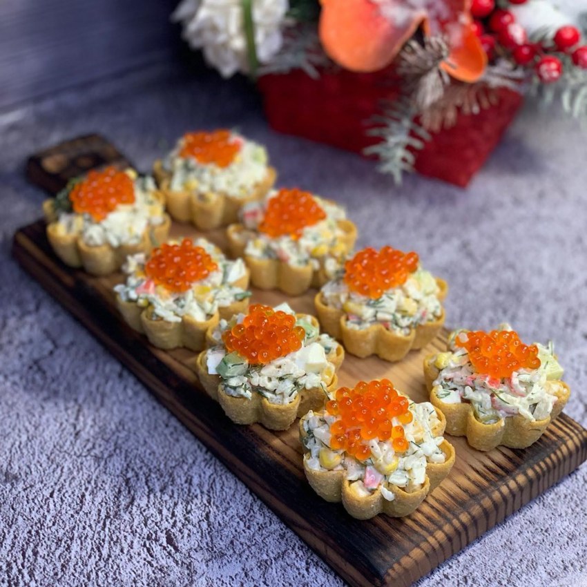 Тарталетки с творожным сыром и зеленью