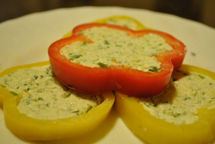 Перец фаршированный сыром