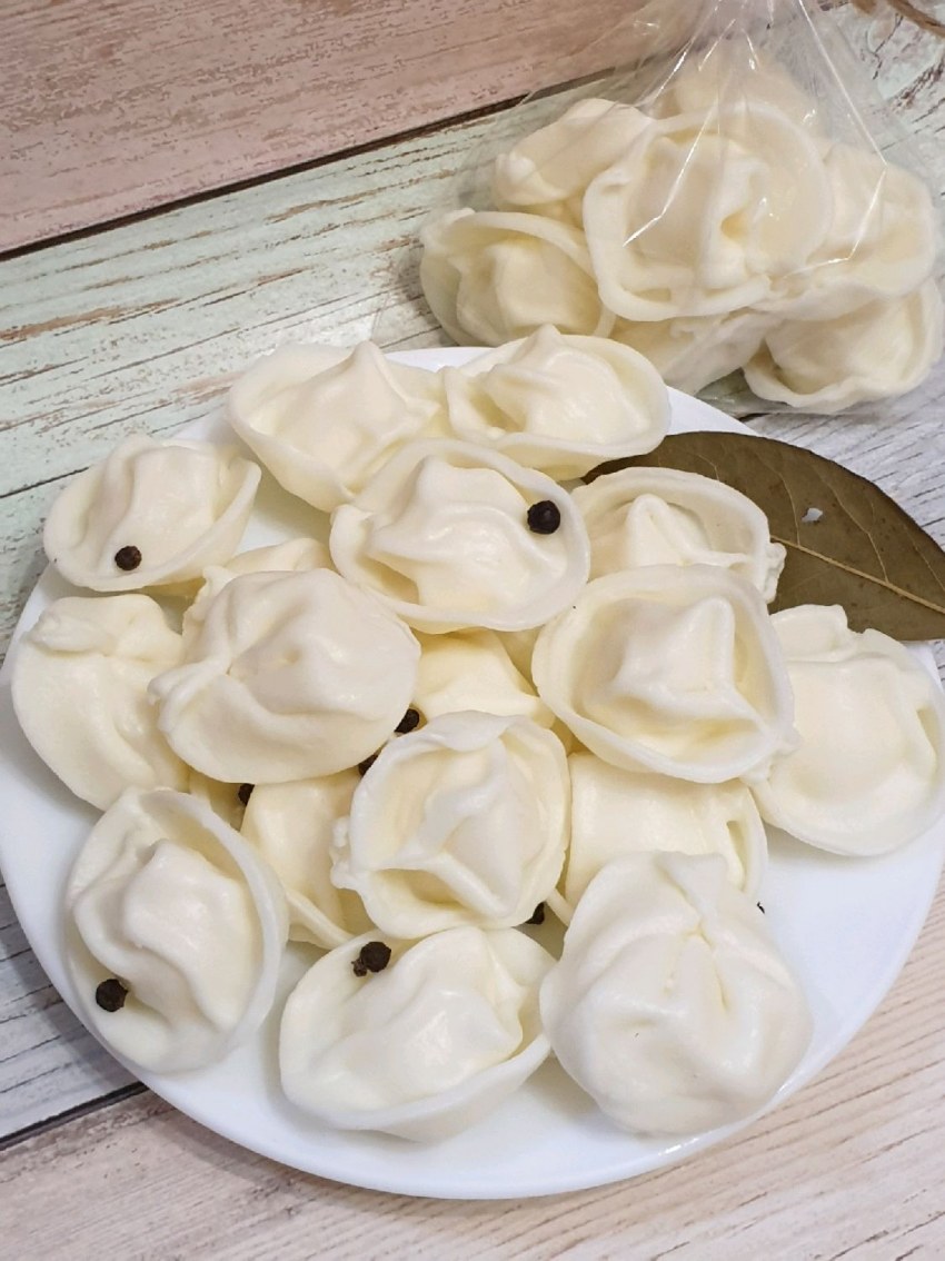 Конфеты пельмешки