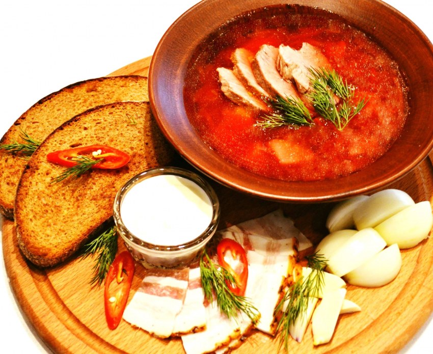Борщ в ресторане
