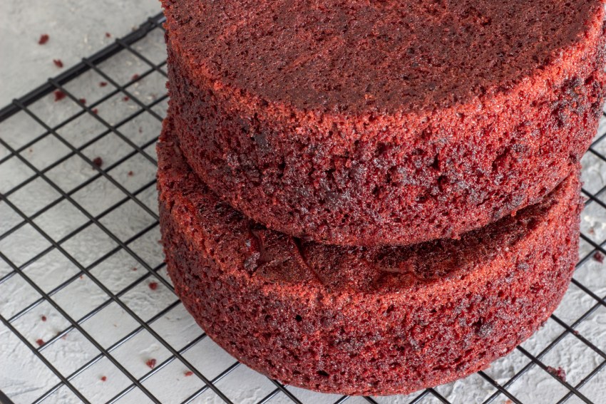 Торта "красный бархат" (Red Velvet).