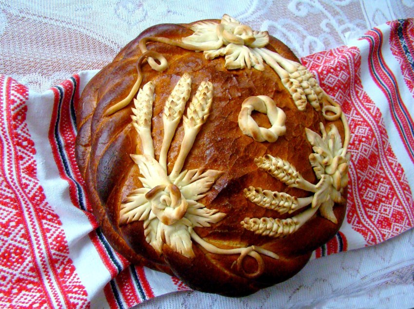 Пироги много