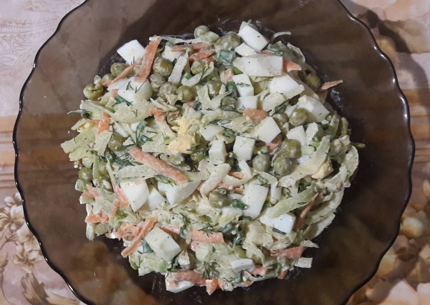 Салат из редьки с мясом