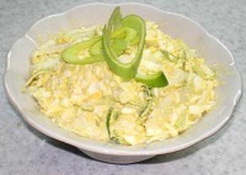 Салат из лука порея и кальмаров