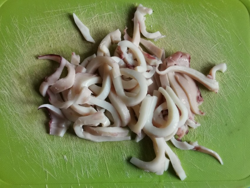 Салат Боул кальмар