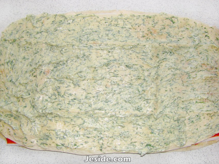 Рулет из лаваша с крабовыми палочками и творожным сыром