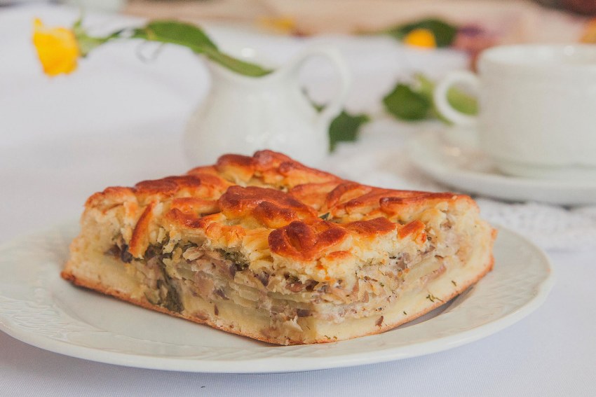 Заливной пирог с курицей