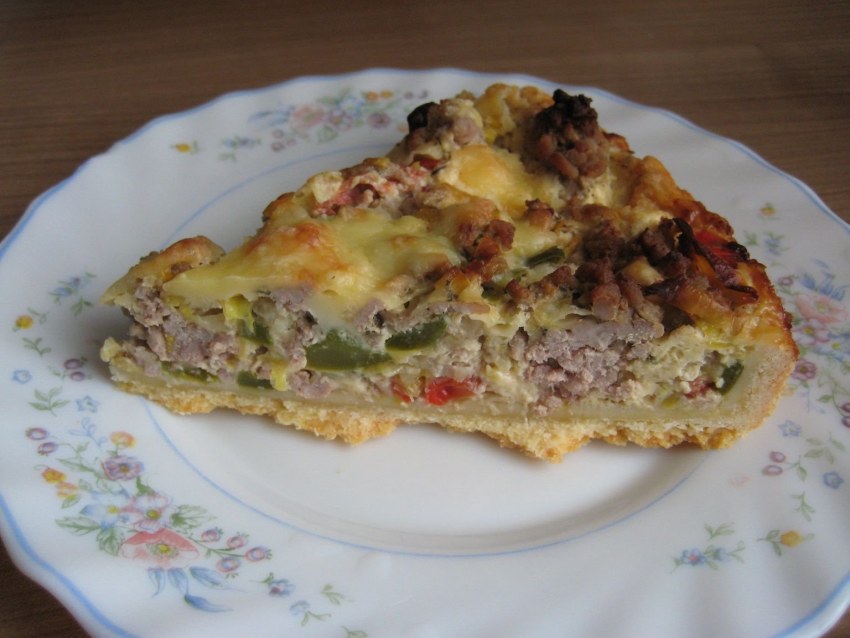 Заливной пирог с мясом