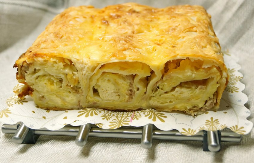 Пирог из лаваша с сыром