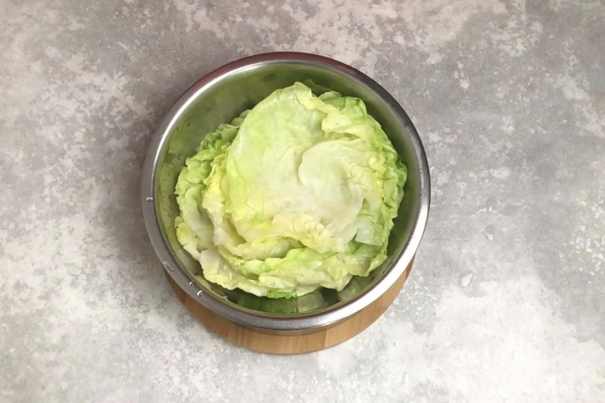 Голубцы ленивые в сметанном соусе ВКУСВИЛЛ