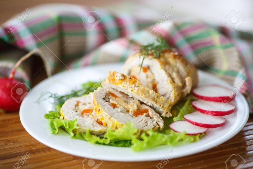 Куриное филе фаршированное черносливом