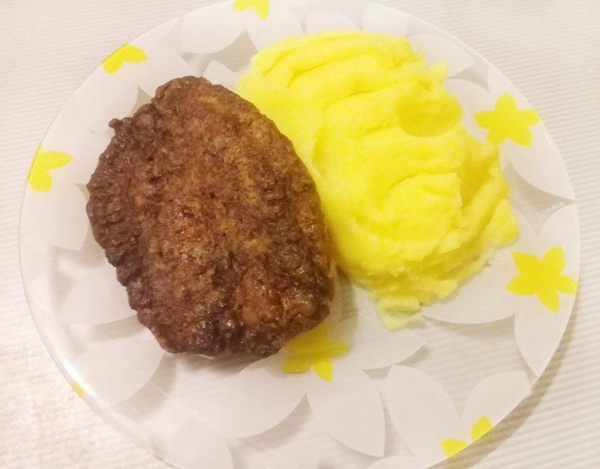 Свекольные котлеты с манкой