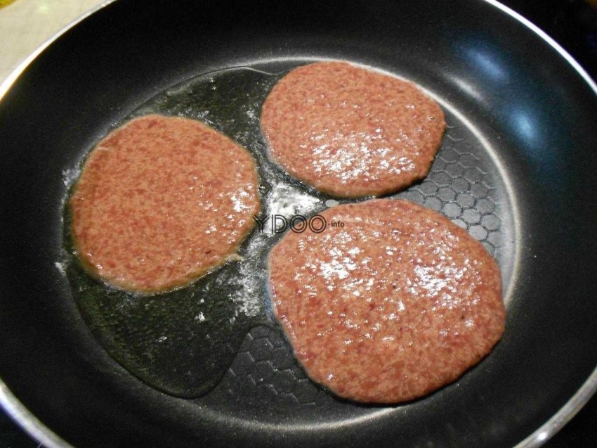 Печёночные котлеты с манкой
