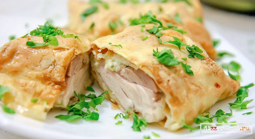 Рулет из лаваша с курицей и грибами