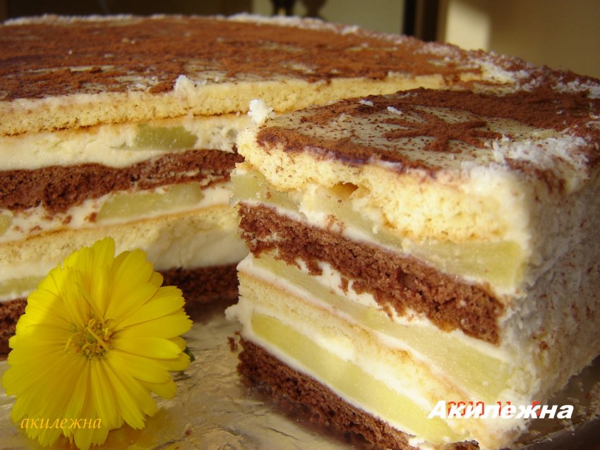 Пляцок Яблочна Хмаринка