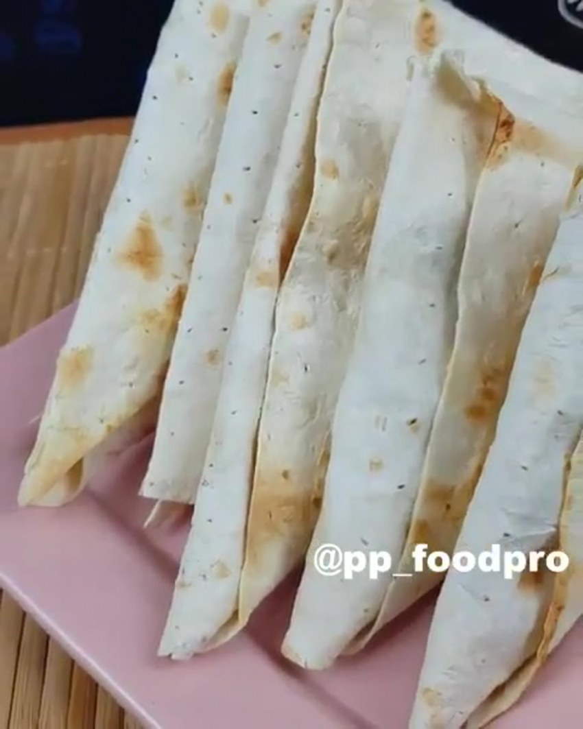 Конверты с курицей из лаваша