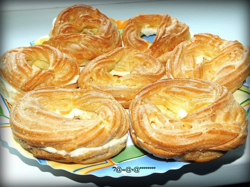 Пирожное заварное кольцо