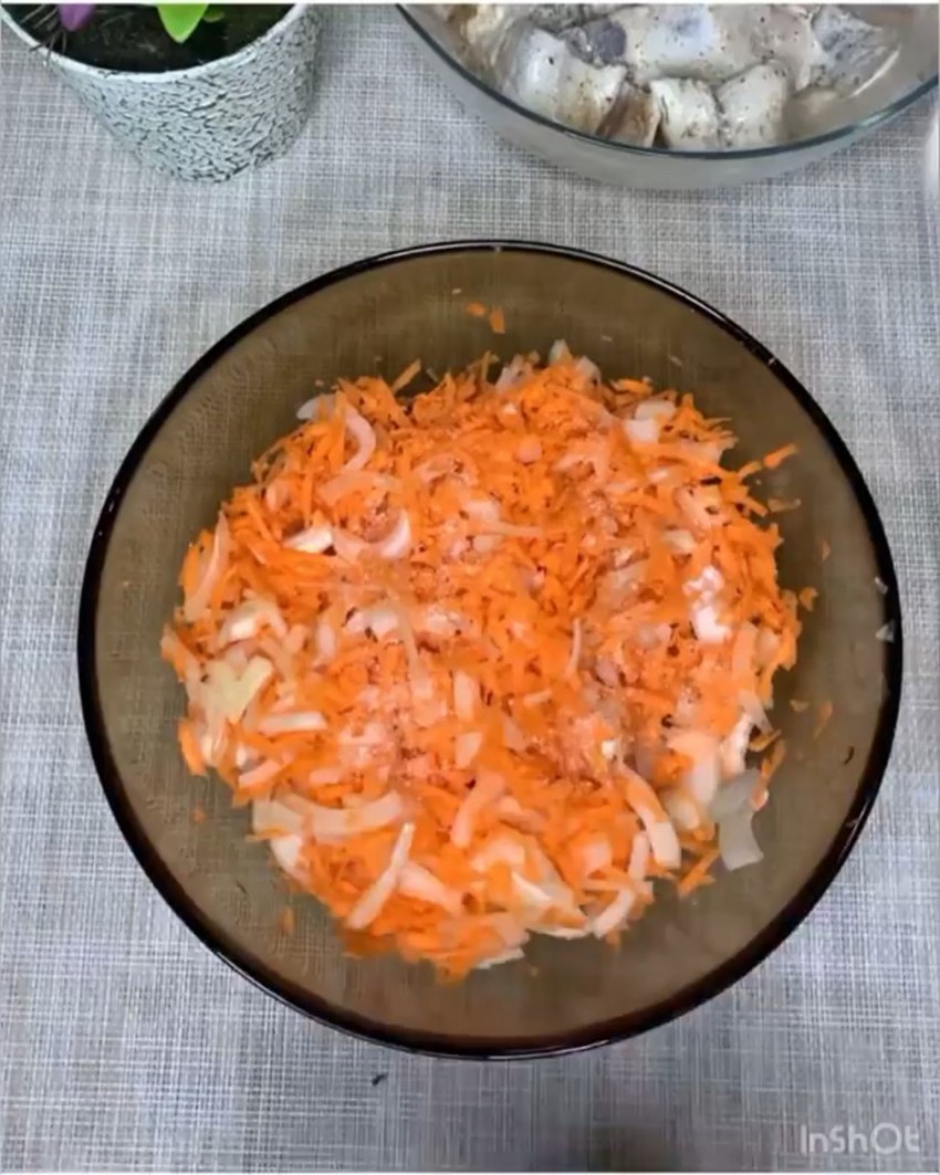 Обед, горячие няшки с луком и морковью 110 г